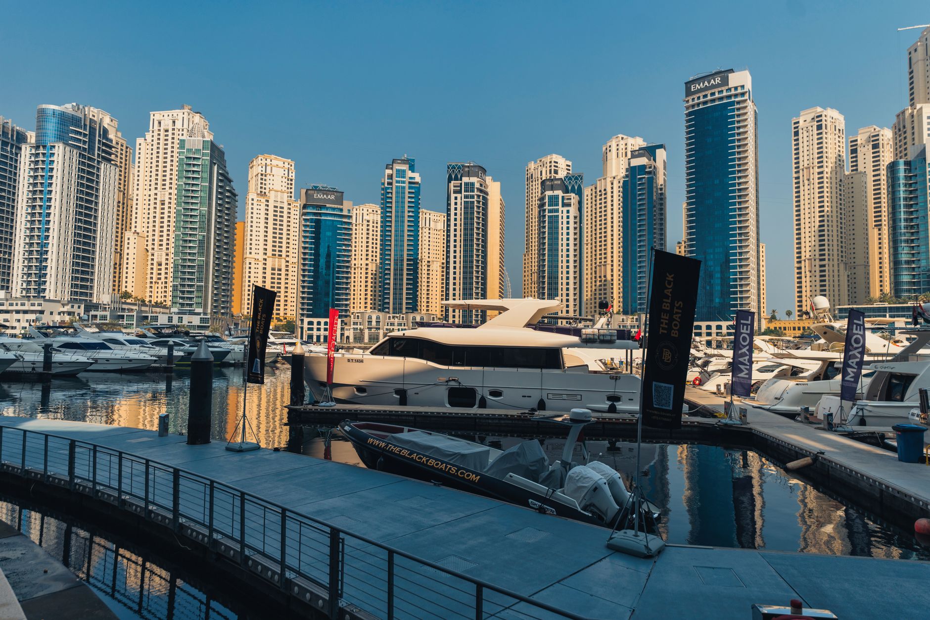 What Living in Dubai Luxury Lifestyle Costs Day-to-Day