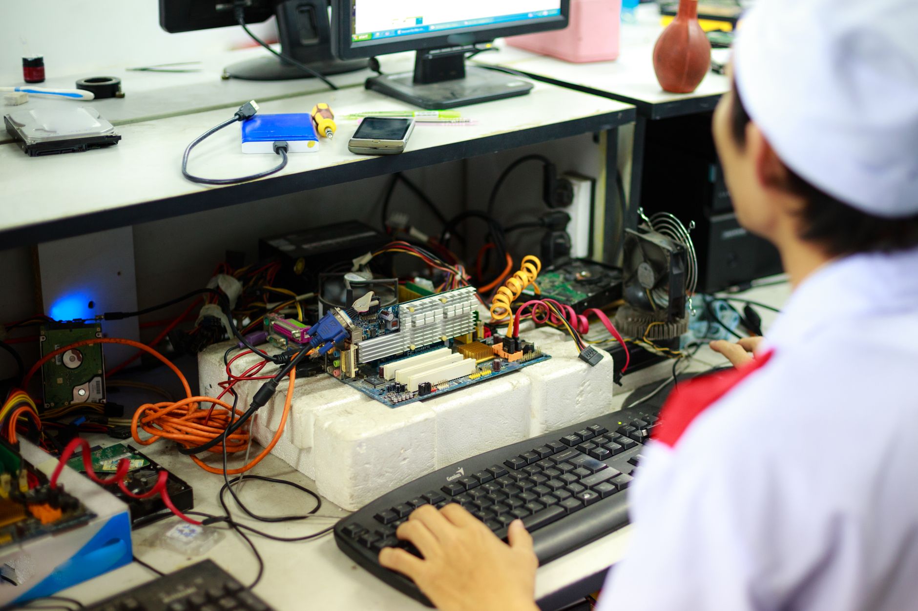 Engineering technology jobs trends skills and salaries for 2023